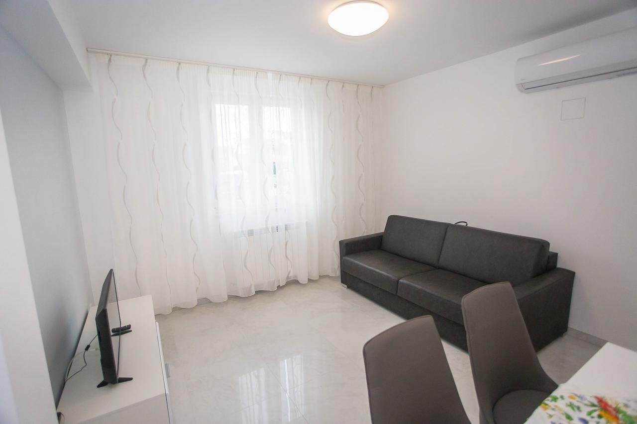 Apartment Aldo II Пореч Экстерьер фото